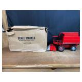 1/16 Case-IH 2555 Cotton Picker 1997 Nashville NIB SM