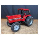 1/16 IH 5488 1994 First Edition Ertl