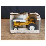1/16 IH Cub NIB Ertl