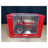1/16 IH 1456 NIB Ertl