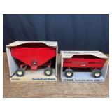 (2) 1/16 Gravity Wagon + Case-IH Flare Box Wagon NIB Ertl