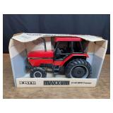 1/16 Case-IH Maxxum 5140 Special Edition NIB Ertl