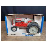 1/16 Ford 981 NIB Ertl