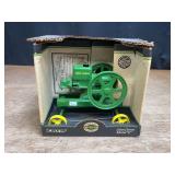 1/6 John Deere E Engine NIB Ertl