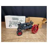 1/16 Farmall F20 1992 CIFES NIB Ertl
