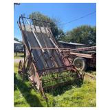 Avery Hayhawk Hay Loader
