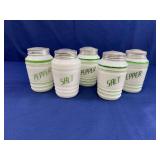 5 Anchor Hocking Shakers