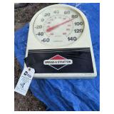 Briggs & Stratton Thermometer