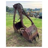Clamshell Bucket