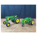 (2) 1/16 John Deere 630 LP + 720 Hi-Crop Ertl