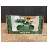 1/16 Oliver HG Crawler NIB Ertl
