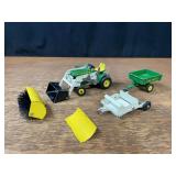 1/16 John Deere 140 L&G Maintenance Set Ertl