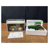 1/32 John Deere 8400 Precision NIB Ertl