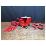 (3) 1/16 IH + Case-IH Implements Ertl