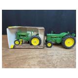 (2) 1/16 John Deere G + R Ertl