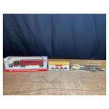 (3) 1/64 Case-IH Semis + IH Tractor Set