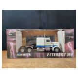 1/24 Scalloway Peterbilt 359 Truck NIB Revell