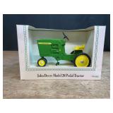 1/8 John Deere 20 Pedal NIB Ertl