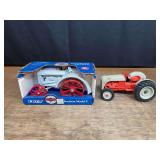 (2) 1/16 Fordson + Ford 8N Ertl