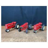 (3) 1/16 International Harvester Tractors Ertl