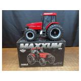 1/16 Case-IH Maxxum MX135 Collector NIB Ertl