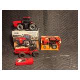 (3) 1/32 Case International Moving Tractors Ertl