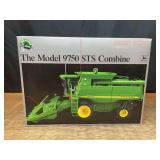 1/32 John Deere 9750 Combine Precision NIB Ertl