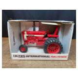 1/16 IH Hydro 100 NIB Ertl