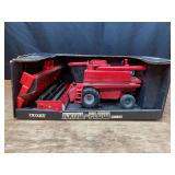 1/32 Case-IH 2188 Combine Collector NIB Ertl