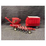 (3) 1/16 International Harvester Implements Ertl