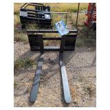 (1) CFI Industrial SAll100 - Skid Steer Adjustable Fork