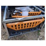 (1) Wolverine Skid Steer Pallet Fork Hydraulic Adjustable - PFA-11-3300G
