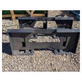 (1) Wolverine Skid Steer 3 Point Quick Tach PT-16-01C