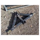 (1) Wolverine Quick Hitch Trailer Reciever TQH-26-02C
