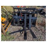 **GIYI Mini Skid Steer Hydraulic Fork