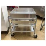 Commercial food cooling cart and 2 pans