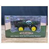 1/64 John Deere 4930 Sprayer Authentics NIB Ertl