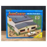 1/64 John Deere Dealer Ship Ertl