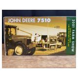 1/16 John Deere 7510 2001 Farm Show NIB Ertl