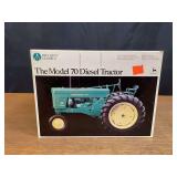 1/16 John Deere 70 Precision NIB Ertl