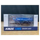 1/64 Kinze 1305 Grain Cart NIB SC
