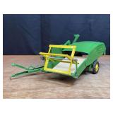 1/16 John Deere 12A Combine Eska