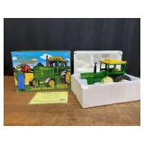 1/16 John Deere 4520 2001 NFTS NIB Ertl