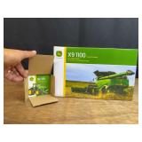 (2) 1/64 John Deere 8R 370 + X9 1100 Combine Farm Show NIB Ertl