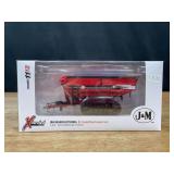 1/64 J&M X1112 Grain Cart NIB SC