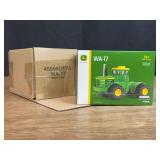 1/64 John Deere WA-17 Prestige NIB Ertl