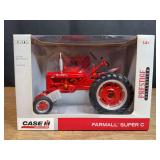 1/16 Farmall Super C Prestige NIB Ertl