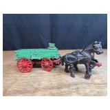 1/16 McCormick-Deering Wagon + Team Arcade