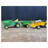 (3) 1/16 John Deere + Cub Cadet L&G Ertl