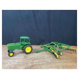 (2) 1/16 John Deere 4430 + 220 Disk Ertl